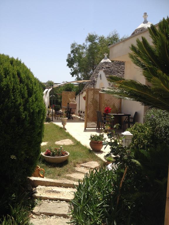 Trullicolarossa Villa Alberobello Eksteriør bilde