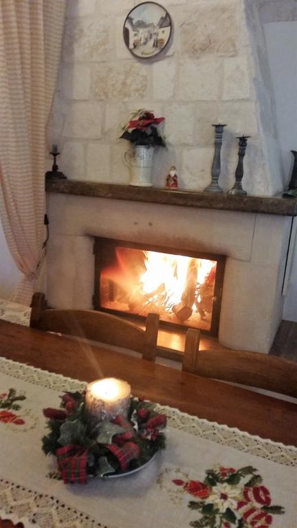 Trullicolarossa Villa Alberobello Eksteriør bilde