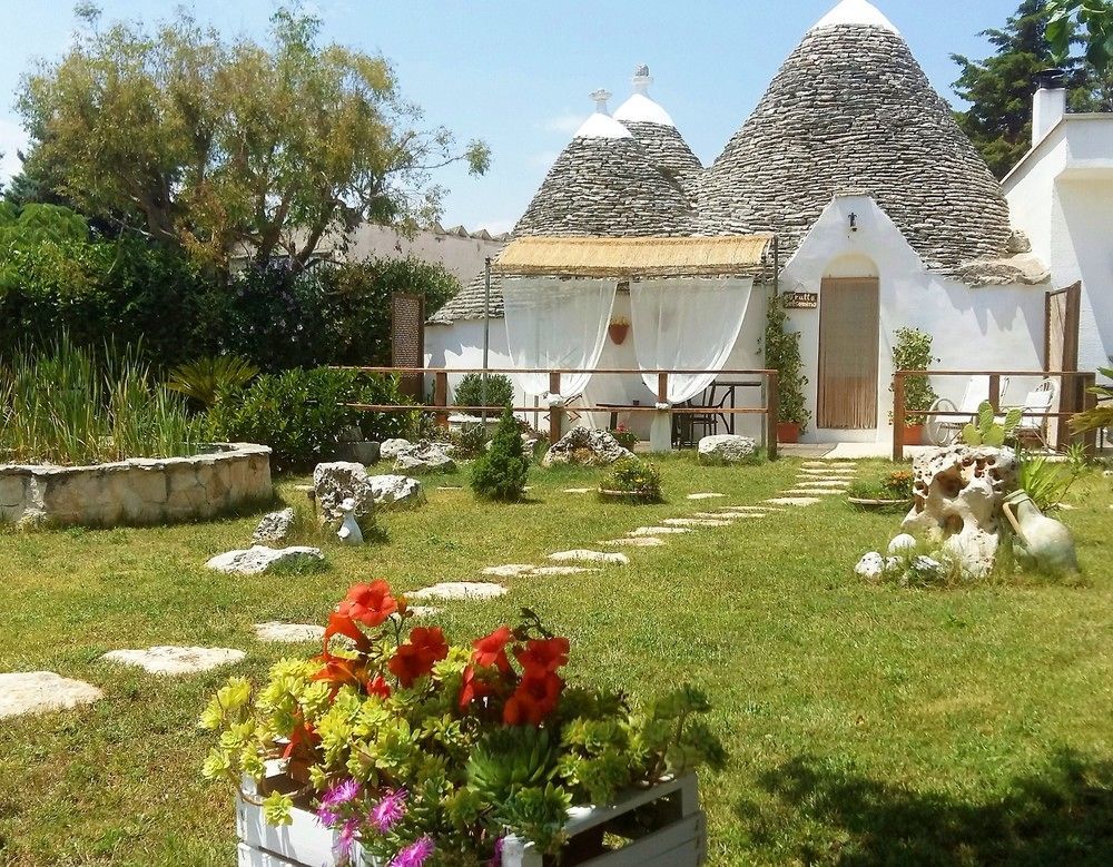 Trullicolarossa Villa Alberobello Eksteriør bilde