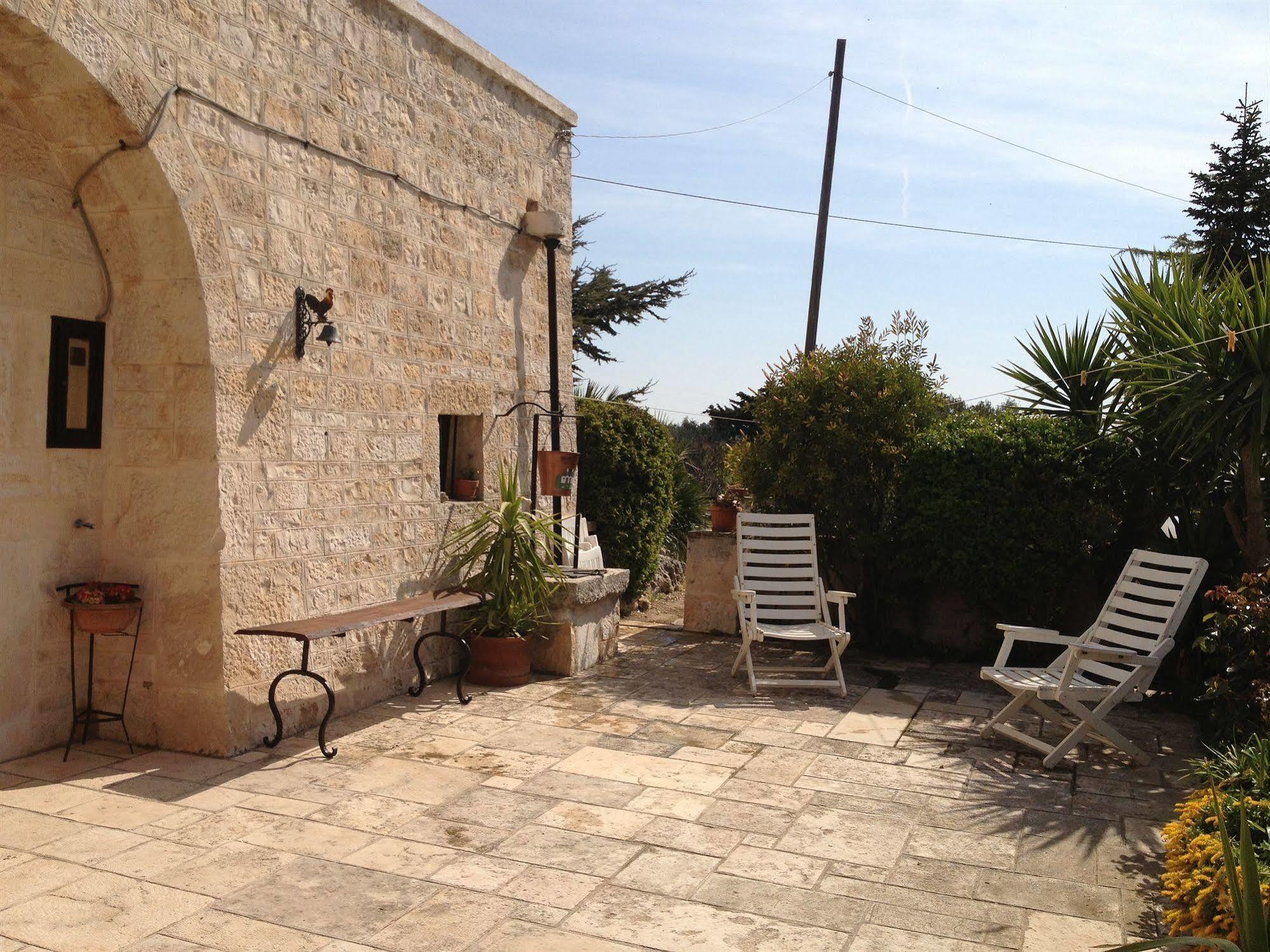 Trullicolarossa Villa Alberobello Eksteriør bilde