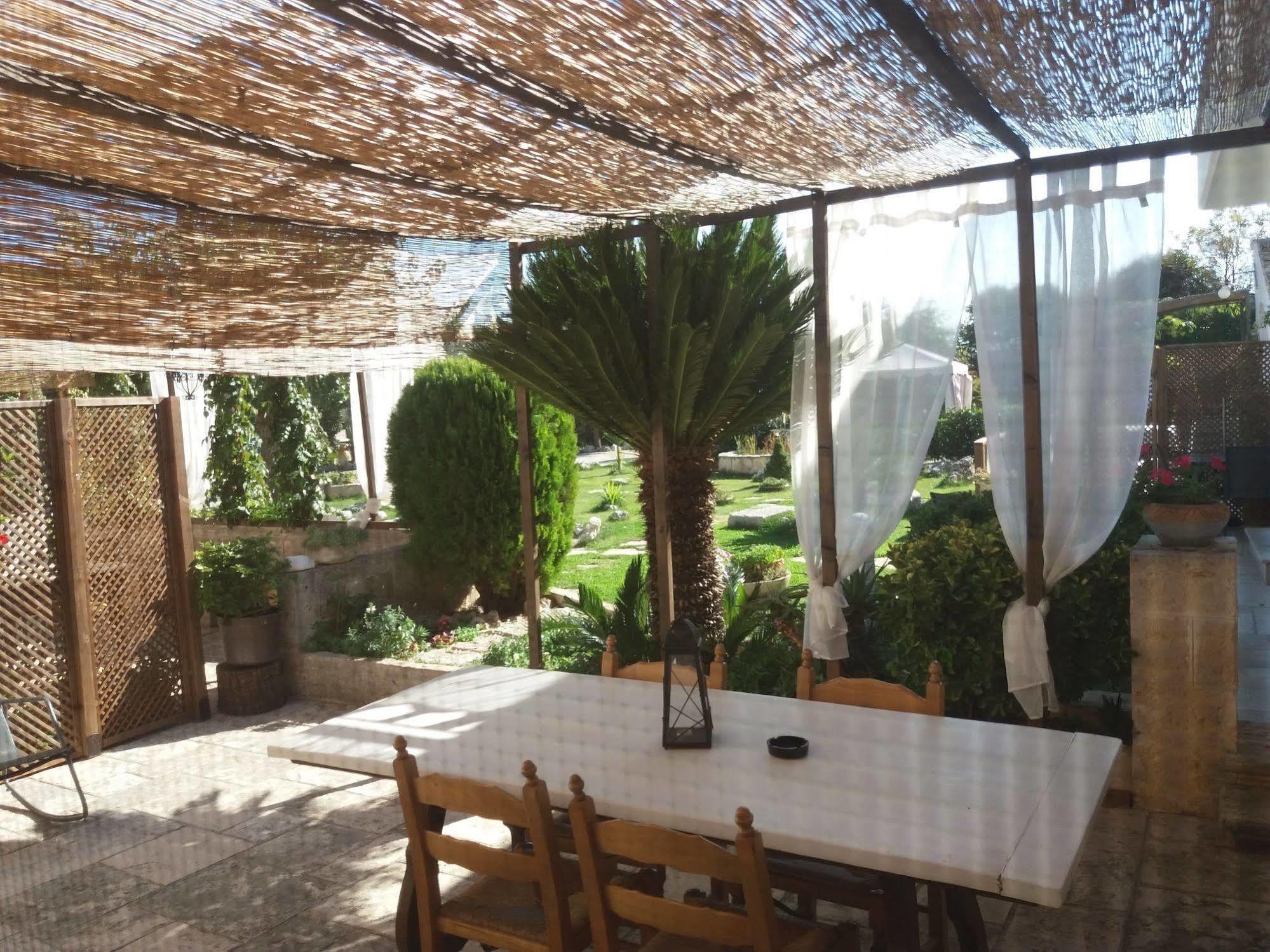 Trullicolarossa Villa Alberobello Eksteriør bilde
